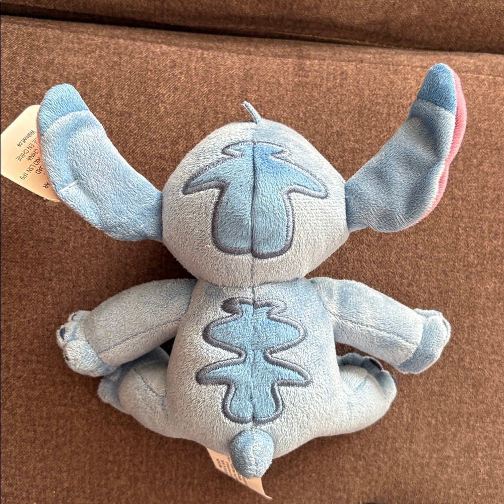 Stitch - Picture 2 of 6